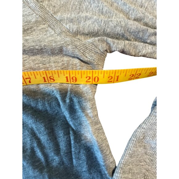 Jane And Bleecker Grey Girls Gown Night Shirt XL Christmas tree and Red Truck - Picture 3 of 6